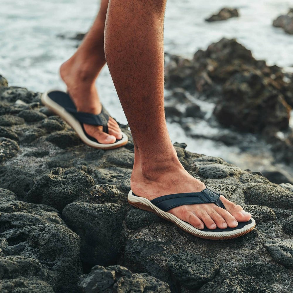 Blue OluKai Kūkulu Men's Sandals | 87593-EAPV