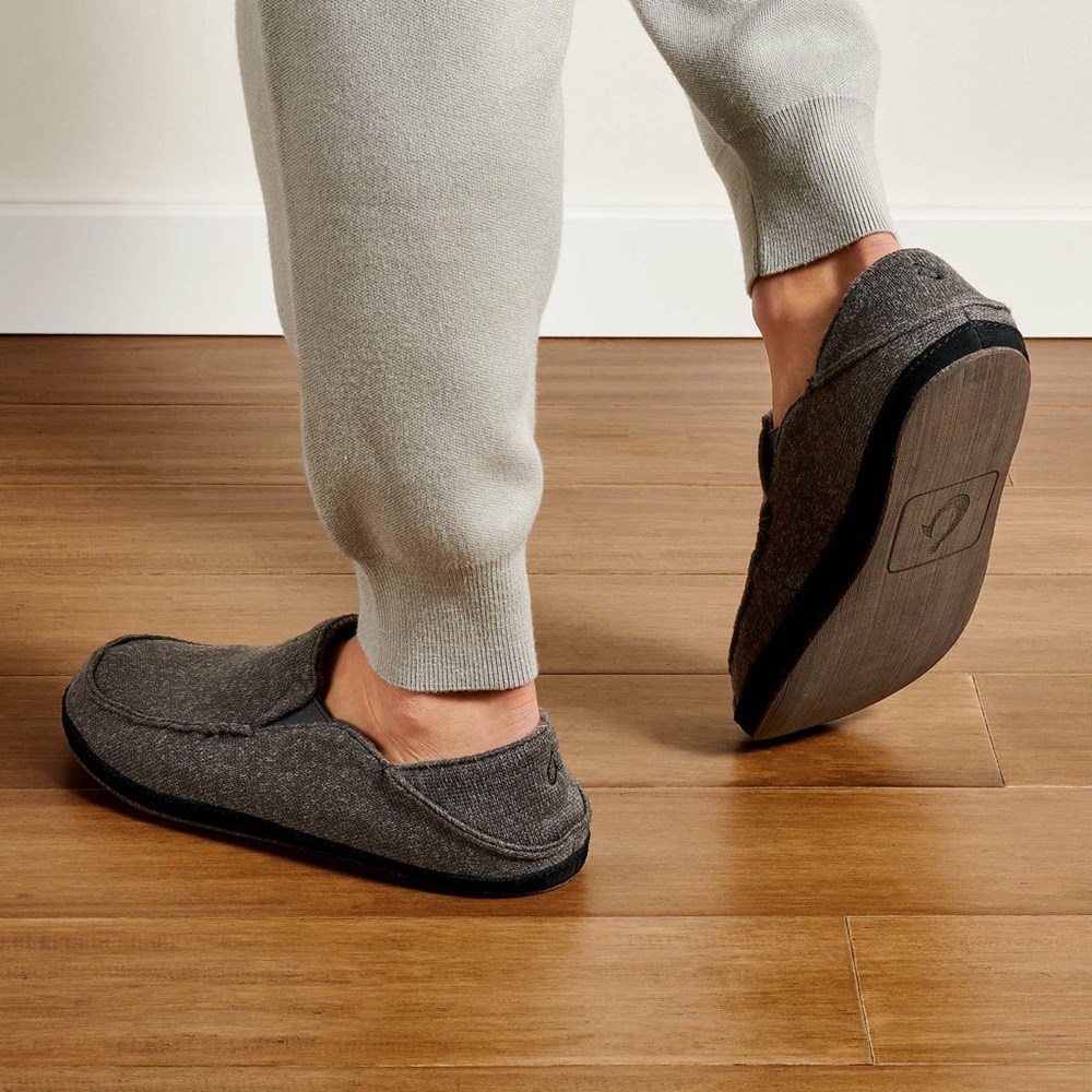 Dark Grey OluKai Moloā Hulu Men's Slippers | 42857-BVRH