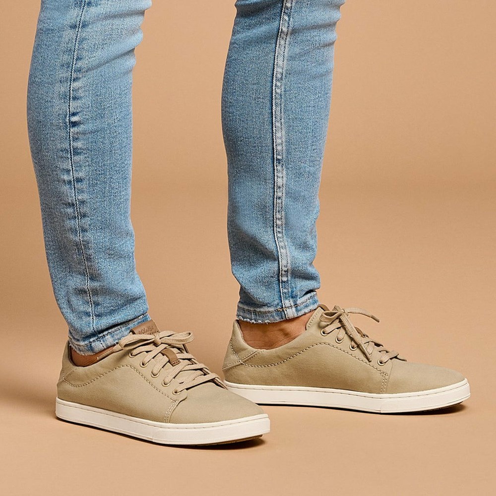 Khaki OluKai Pehuea Lī Women's Sneakers | 70982-SMBU