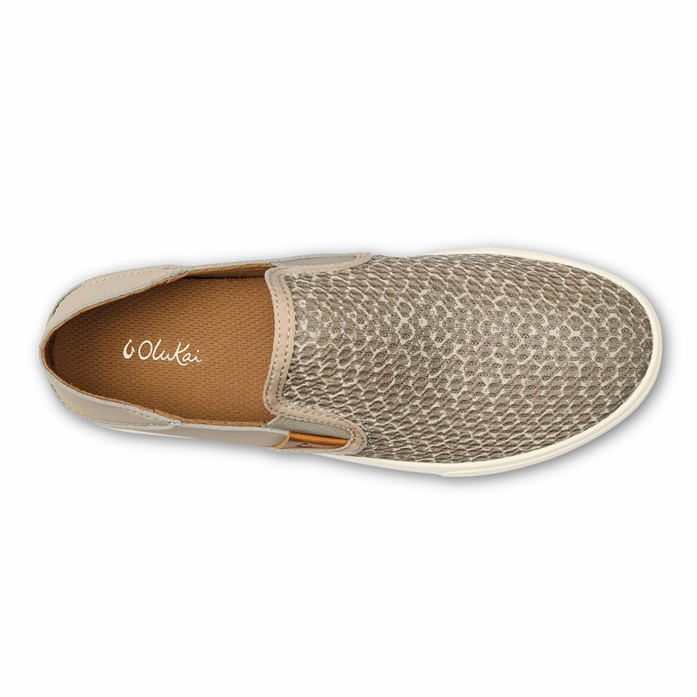 White OluKai Pehuea Pa‘i Women's Sneakers | 83574-PKWE