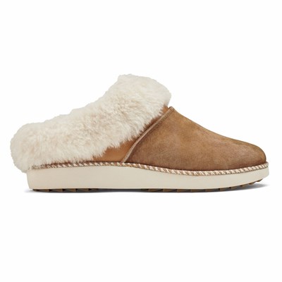 Brown / Beige OluKai Ku‘i Women's Slippers | 07682-LCQB